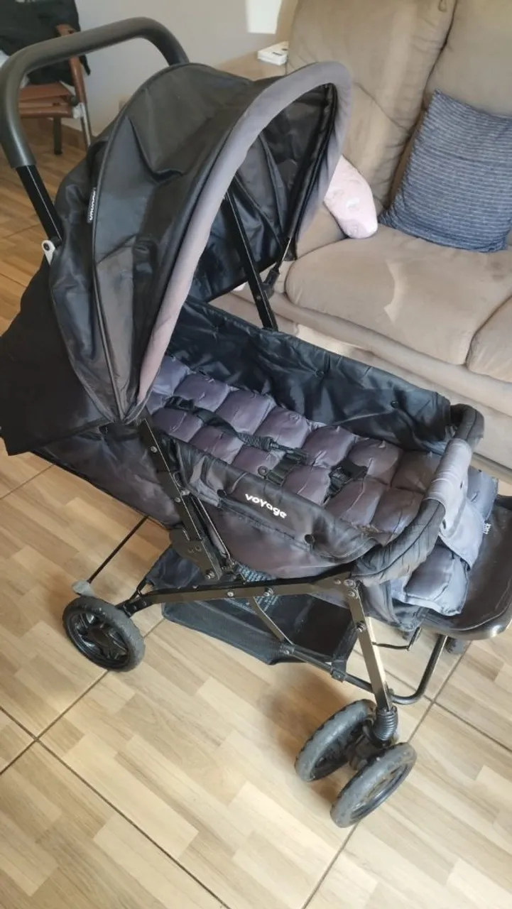 Carrinho de Bebê Voyage