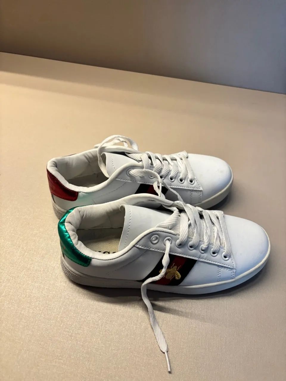Tênis Gucci Ace Branco com Detalhes - Foto 4
