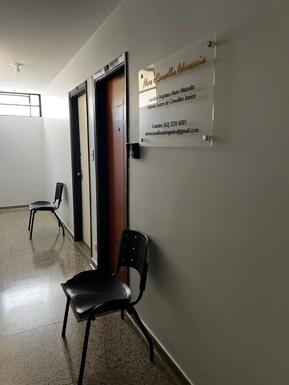 Sala mobiliada para aluguel - Centro de Goiânia
