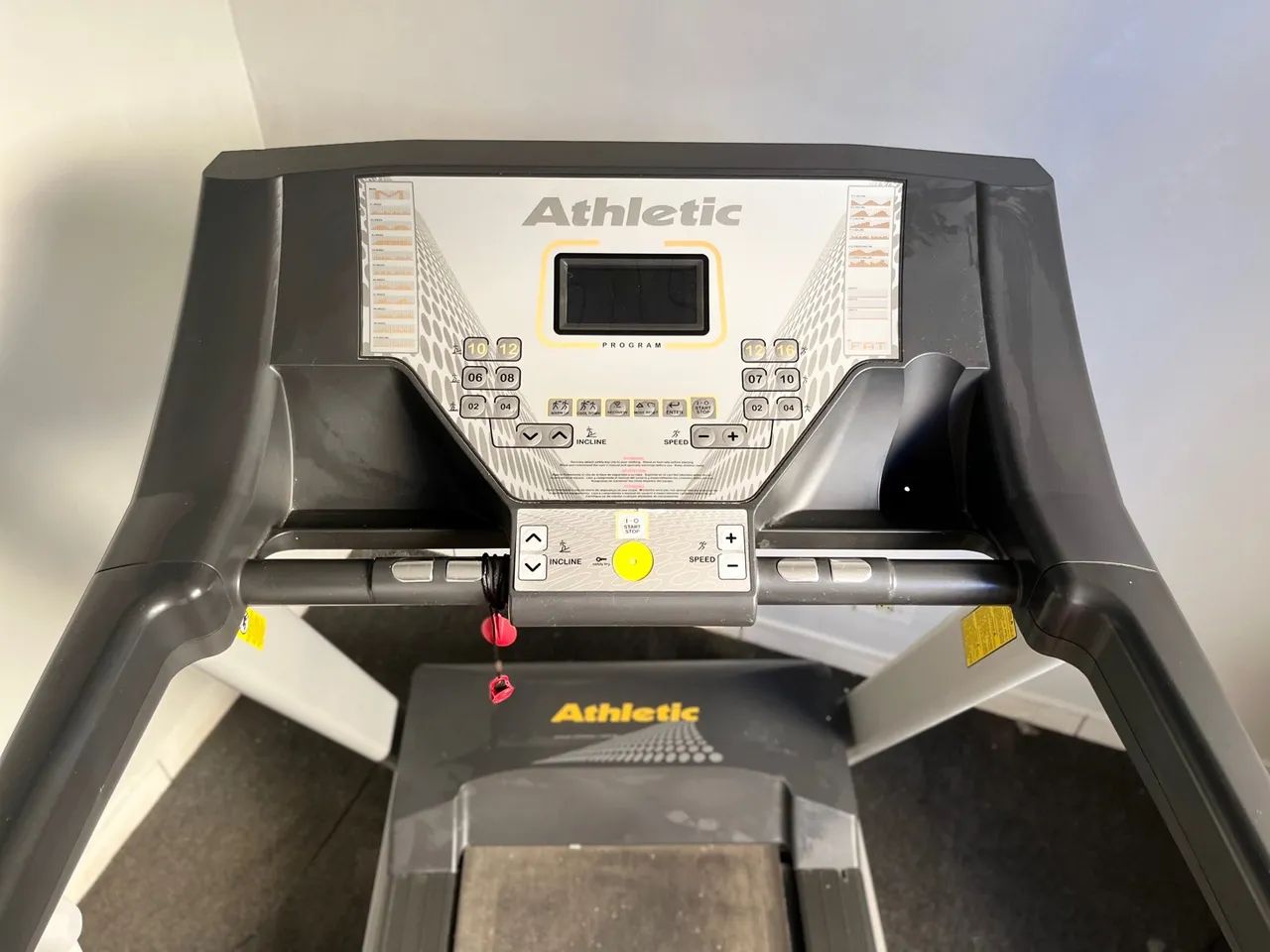 Esteira Ergométrica Athletic 3300 Profissional  - Foto 6