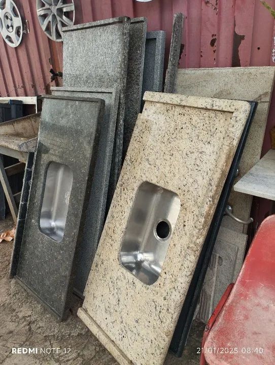 Portas e Janelas Usadas - Diversos Modelos - Foto 6