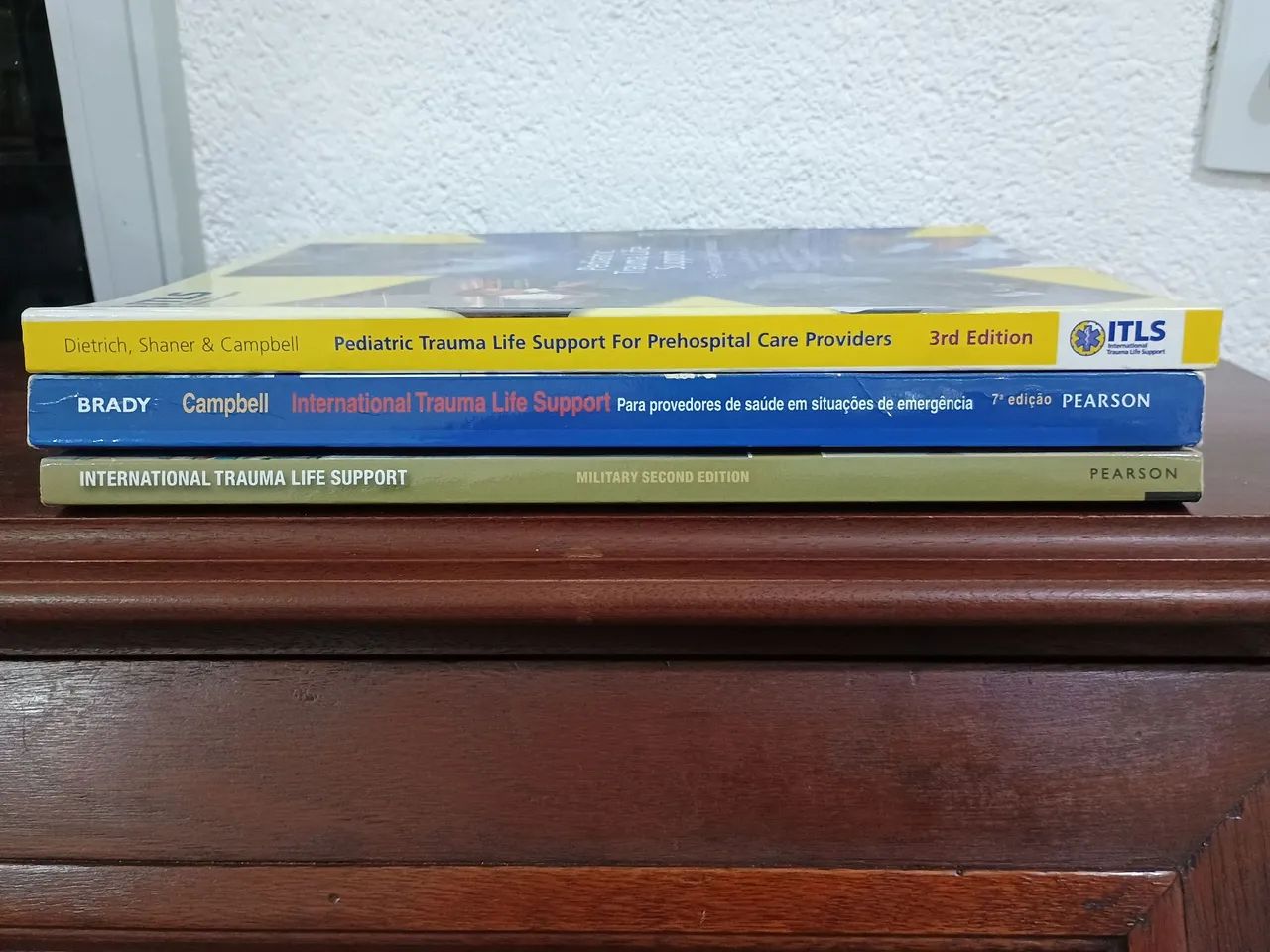Livros de Medicina e Trauma - Foto 5