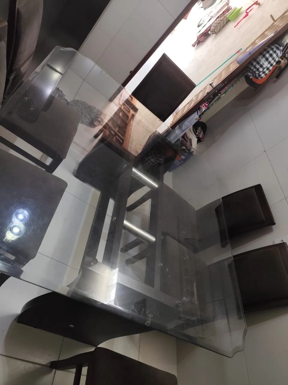 Vendo mesa de 6 cadeiras  - Foto 3