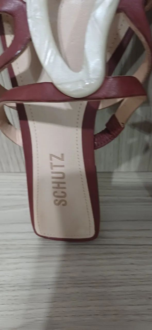 Sandália SCHUTZ, n 35 - Foto 3