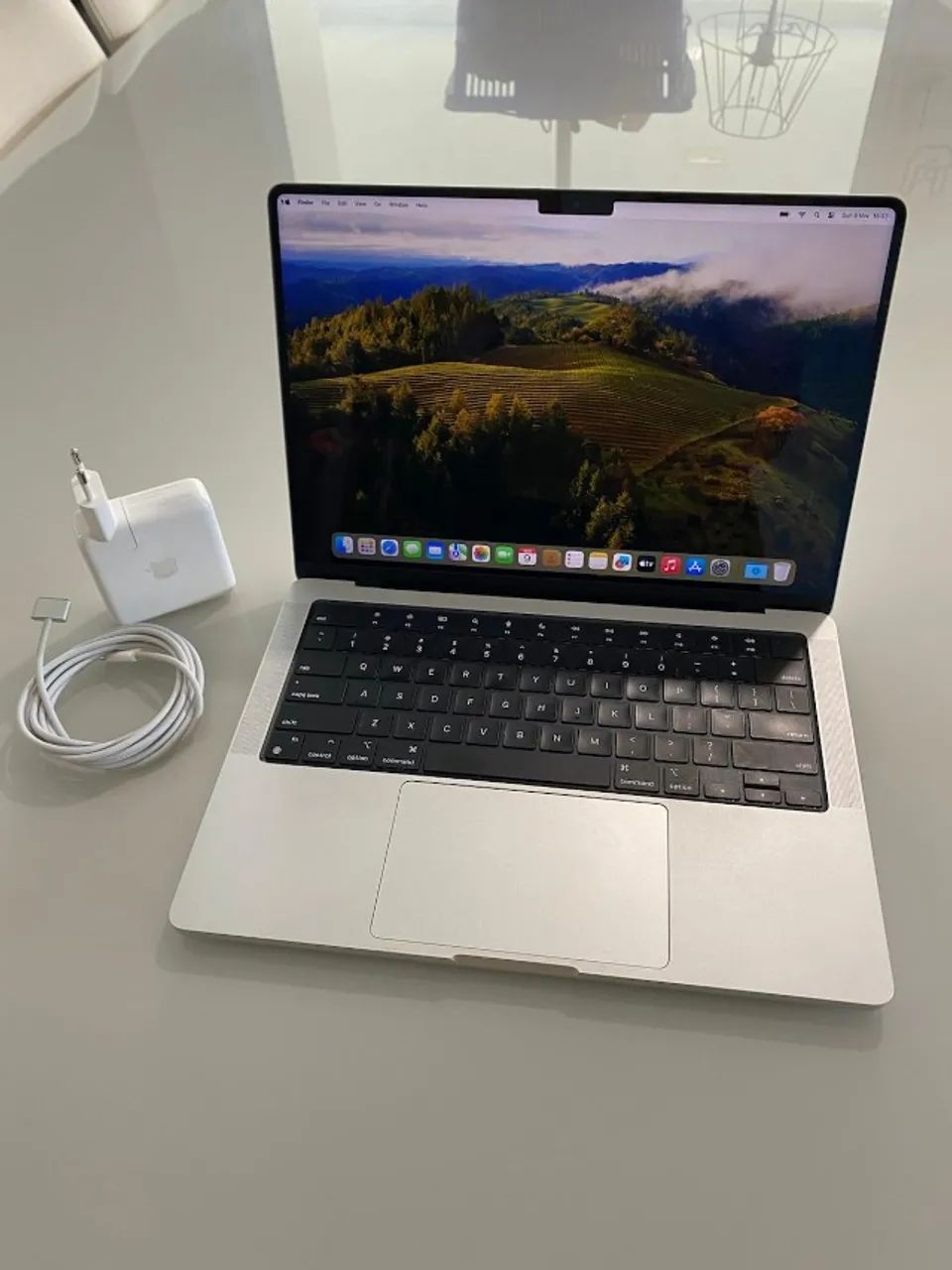 MacBook Pro 14