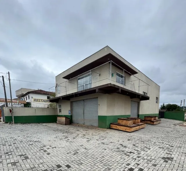 Sala/Barracão Comercial para Locação - 250 m² no Guaraituba, Colombo/PR