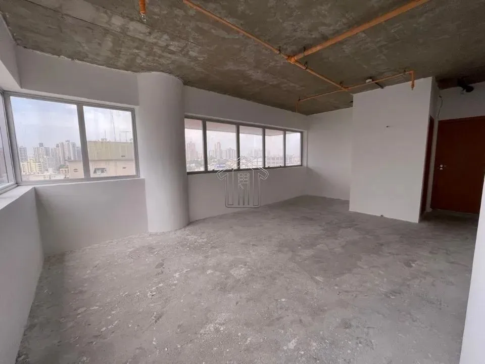 SALA COMERCIAL COM EXCELENTE LOCALIZACÃO!!!!