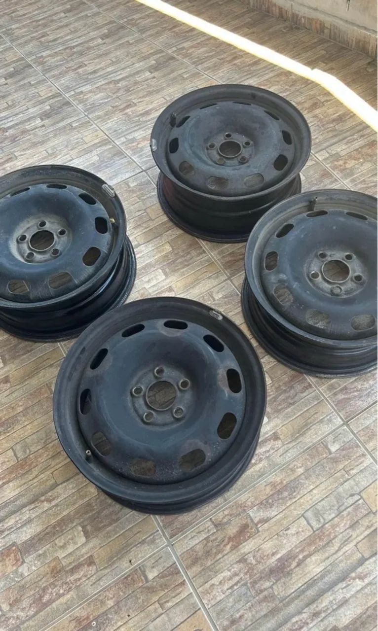 Rodas aro 15 furacões 5x100 - Foto 2