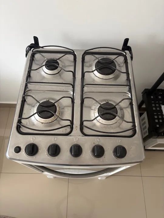 Fogão 4 Bocas Electrolux com Forno - Foto 4