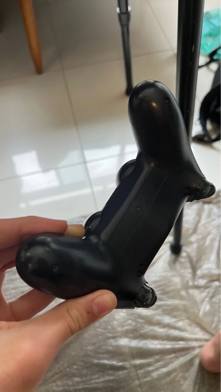 Controle Dualshock PS4 ORIGINAL - Preto - Foto 3