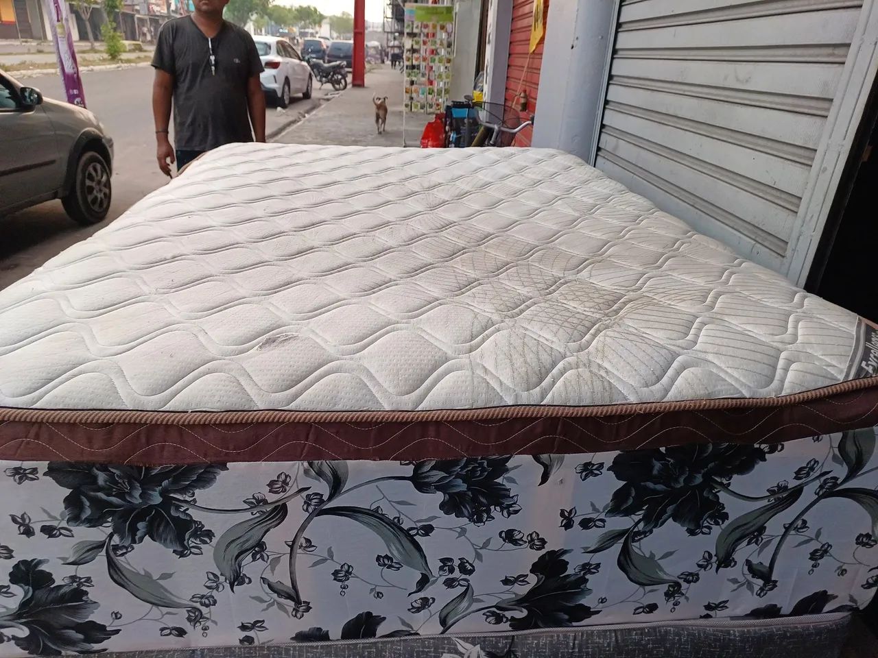 Cama casal apronta entrega 