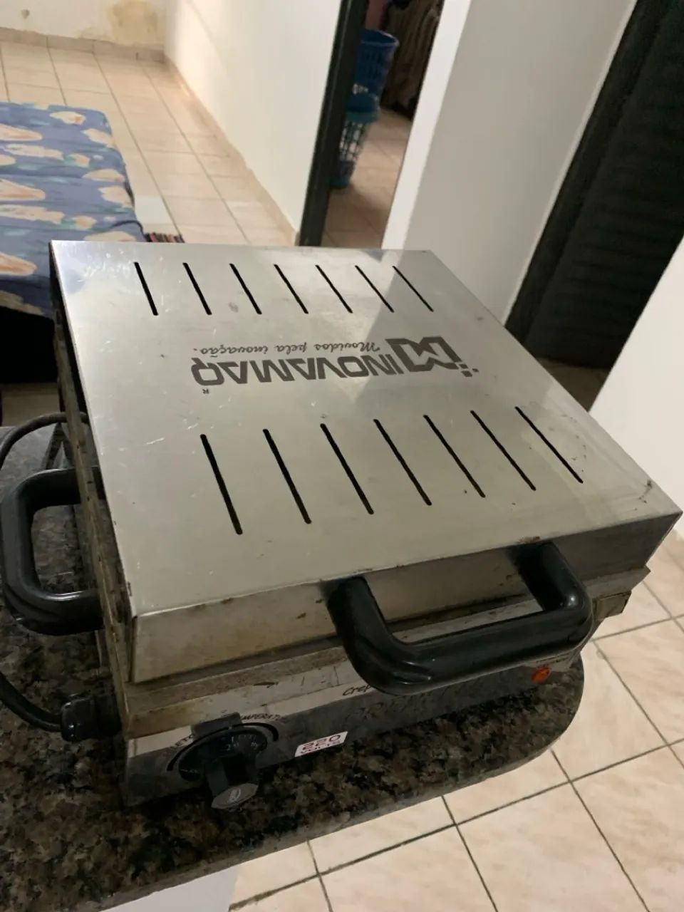 Crepeira eletrônica profissional 12 formas - Foto 4