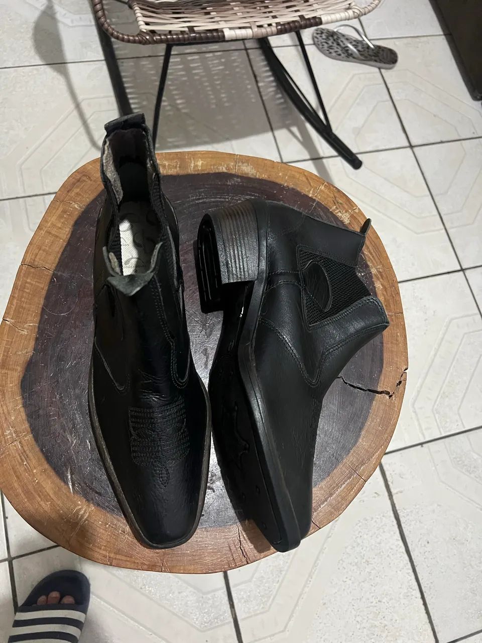 Vendo Bota de Couro 