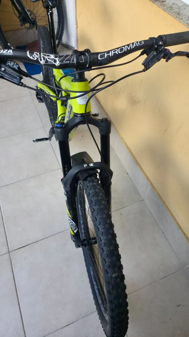 【新品・未使用】SANTA CRUZ SMBB pro model 6.1 bike santa cruz