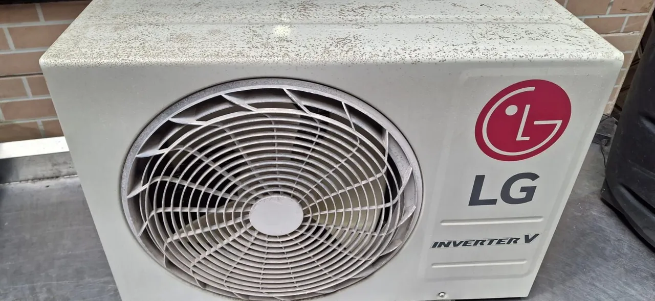 AR CONDICIONADO LG INVERTER 9000