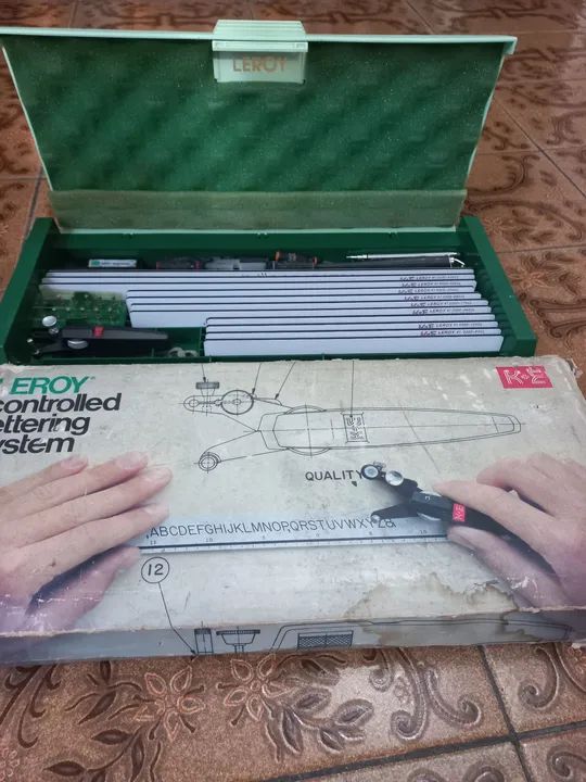  Estojo normógrafo Leroy  - Foto 3