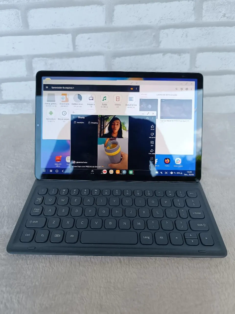 Galaxy Tab S5e com Teclado