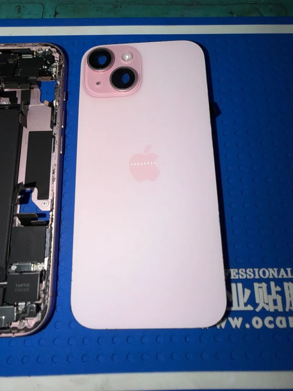 Carcaça do iPhone 15 rosa COMPLETA! - Foto 4