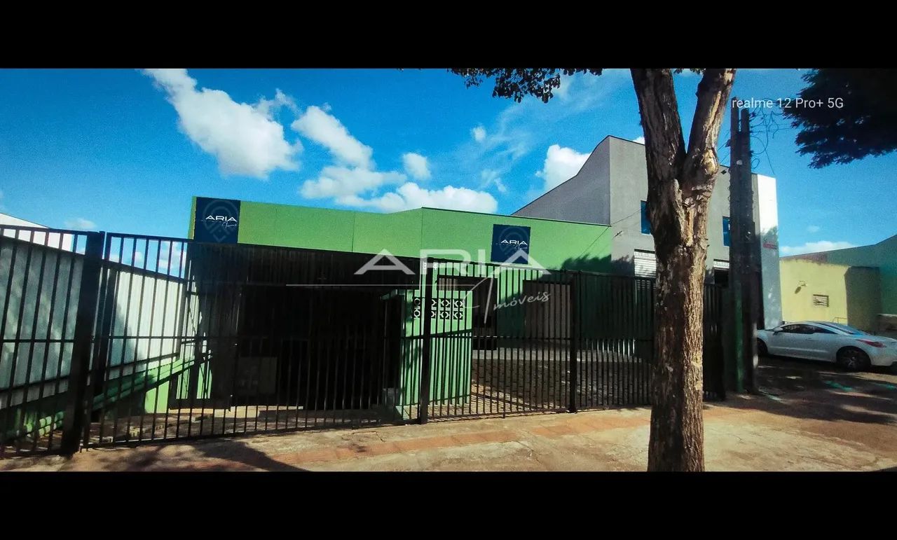 BARRACÃO PARA LOCAÇÃO Imóvel com 307,60 m de área total