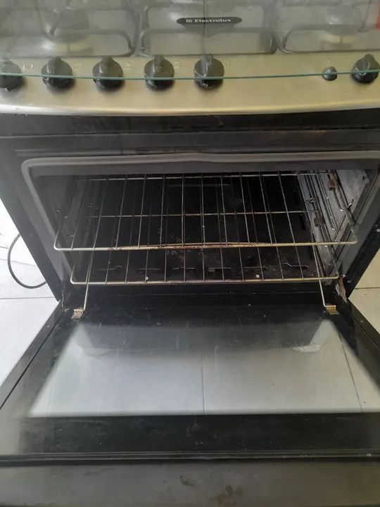 Fogão elétrico 5 bocas Eletrolux - Foto 4