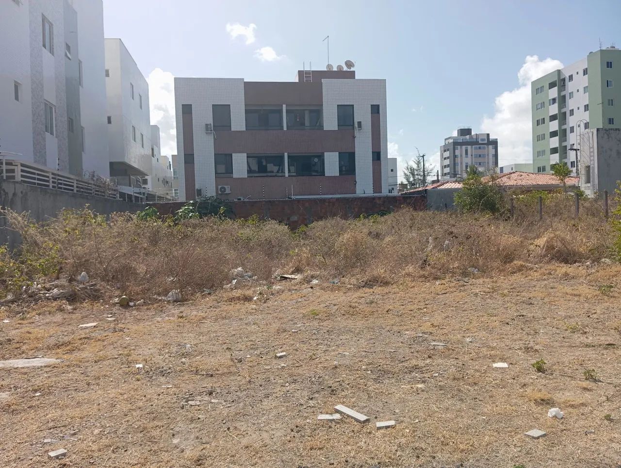 17 X 22 próximo a praça do caju no bessa para comercio - Foto 4