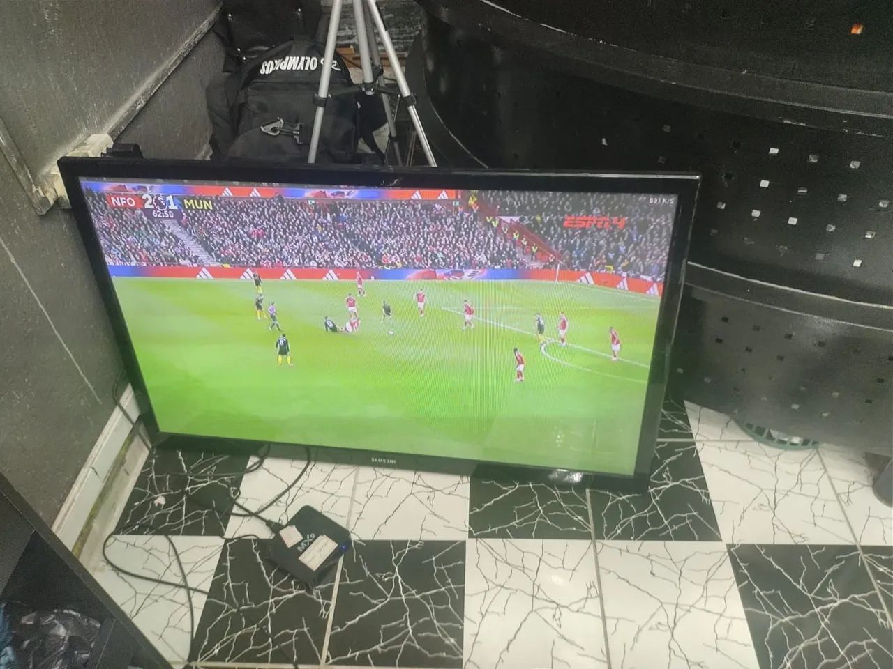 Vendo tv Samsung 55 polegadas top de linha em estado de nova obd. Nao e smartv R$ 900,00