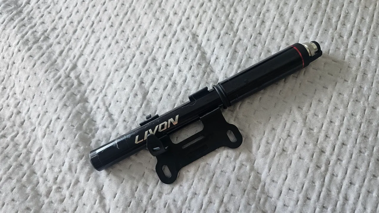 Bomba de ar para bicicleta Livon