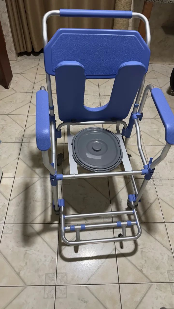 Cadeira de banho - Foto 2