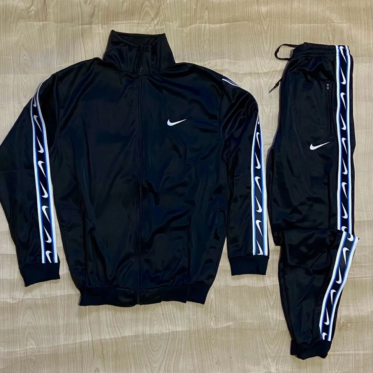 Conjunto Nike Masculino Cinza com Detalhes - Foto 2