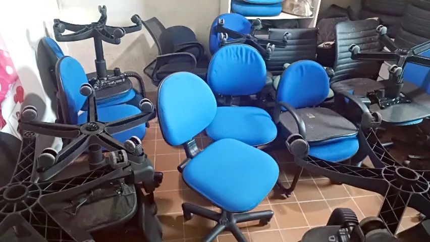 Cadeiras de Escritorio  - Vendas e Consertos - Foto 2