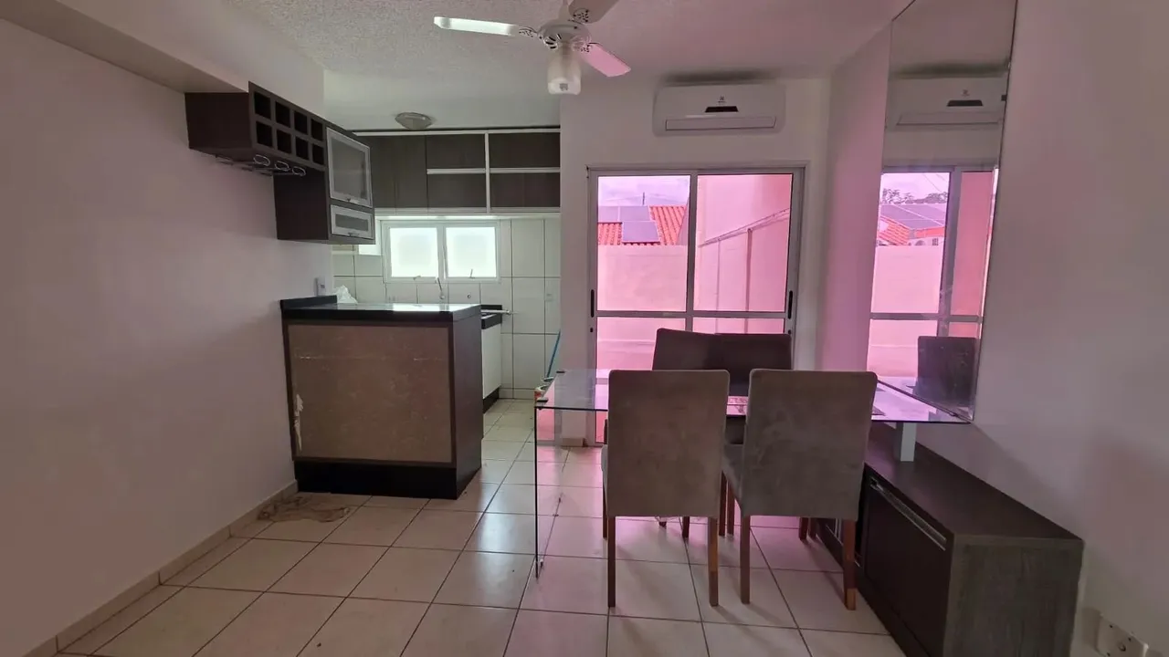 Alugo Casa 3/4 Condomínio Esmeralda em Várzea Grande.