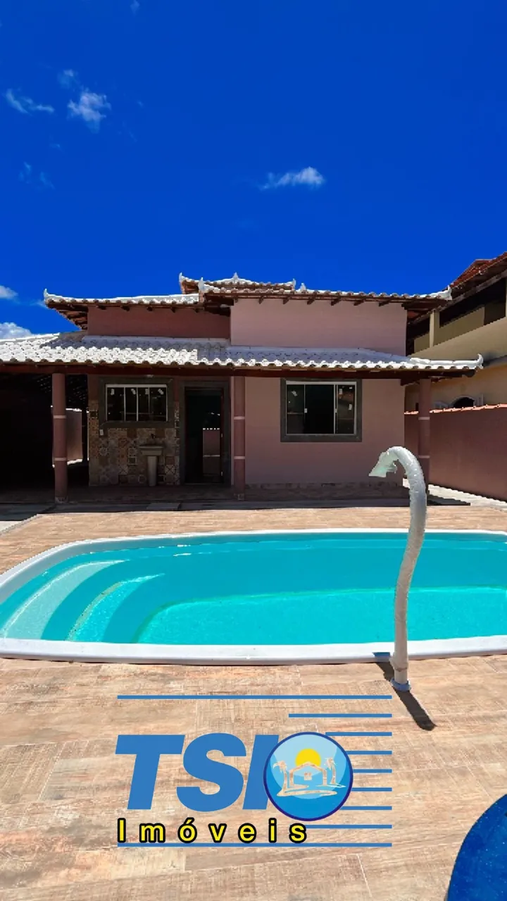 EXELENTE CASA COM PISCINA ,ÁREA GOUMET E LOCALIZAÇÃO PREVILEGIADA!!