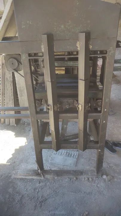 Máquina de Blocos Usada - Foto 5