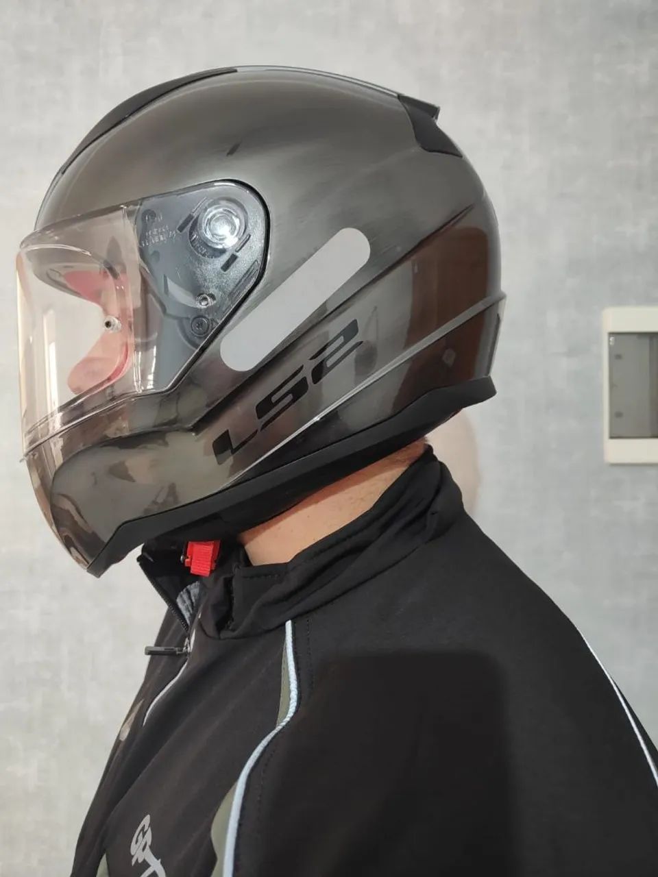 Jaqueta Masculina GP TECH + Capacete LS2 - Foto 4