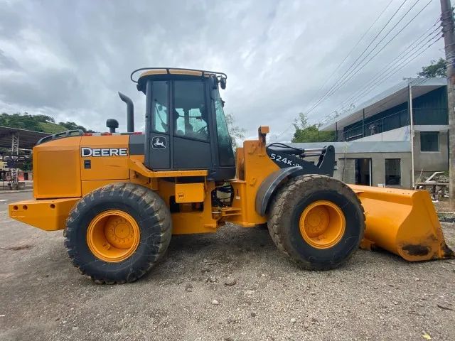 Pá Carregadeira John Deere 524K II - Ano 2020
