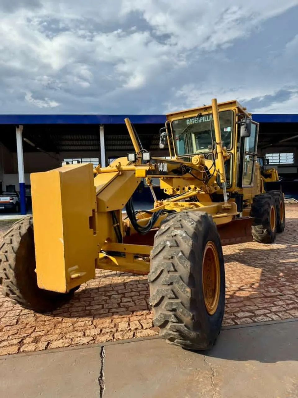 Motoniveladora caterpillar 140k ano 2014 - Foto 2