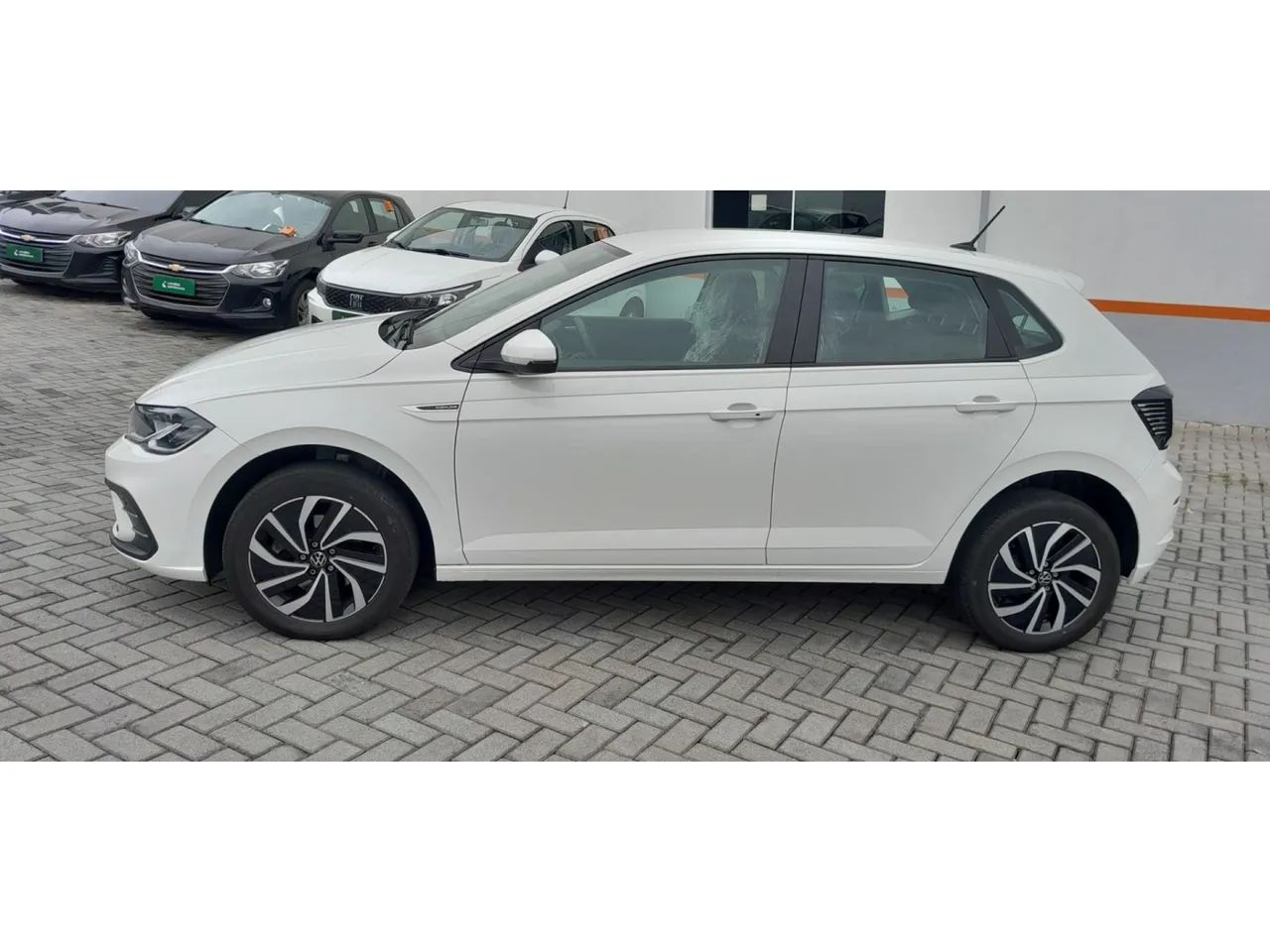 Volkswagen Polo Highline 170 TSI 1.0 Flex 12V Aut. 2024 - Foto 2