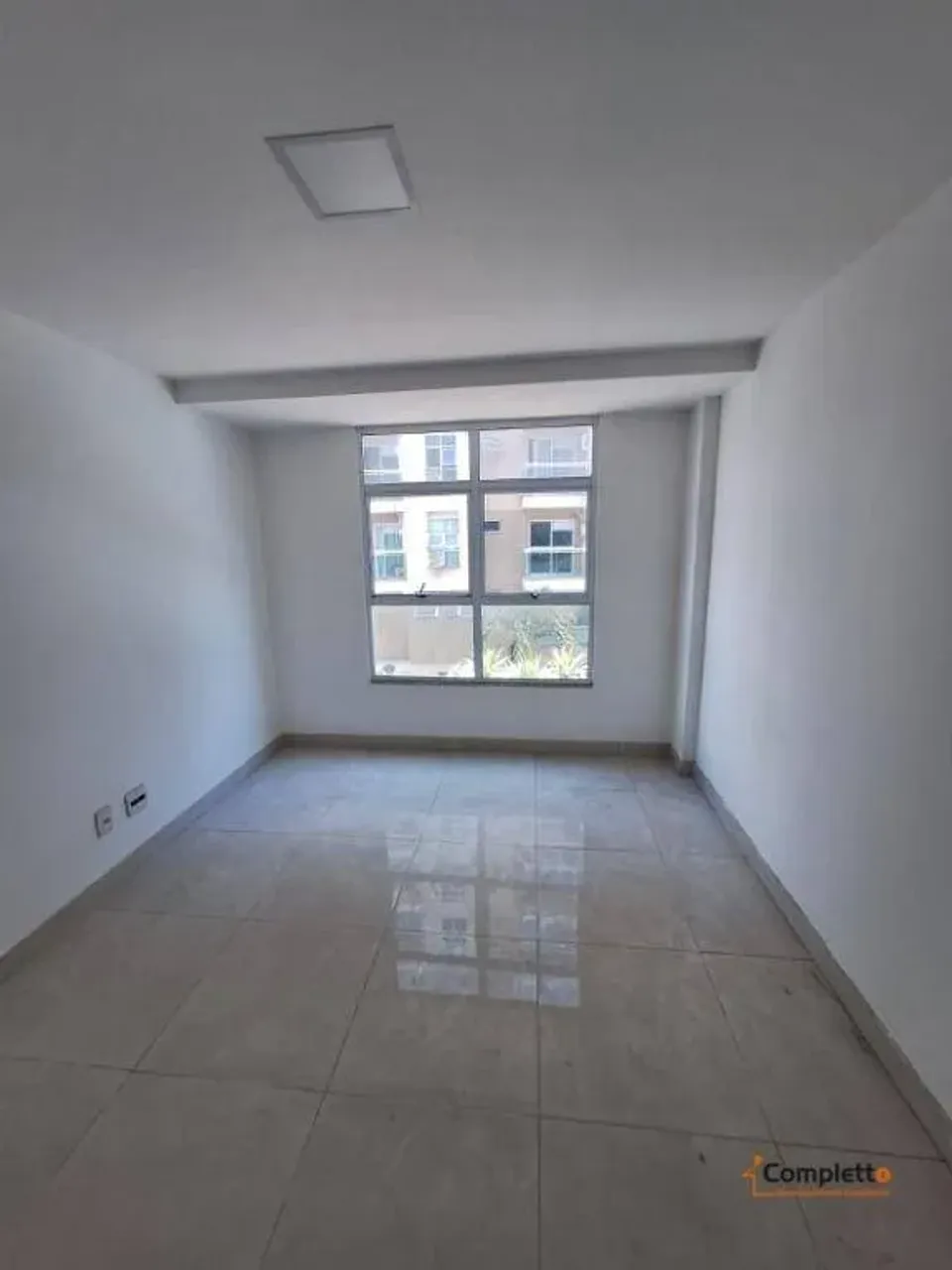 Sala para alugar, 22 m² por R$ 1.750,00/mês - Taquara - Rio de Janeiro/RJ
