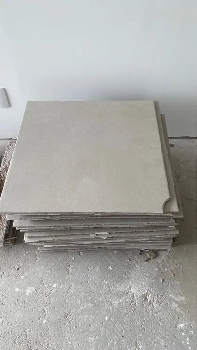 DOAÇÃO Porcelanato Eliane 60X60Cm 14m² - Foto 3