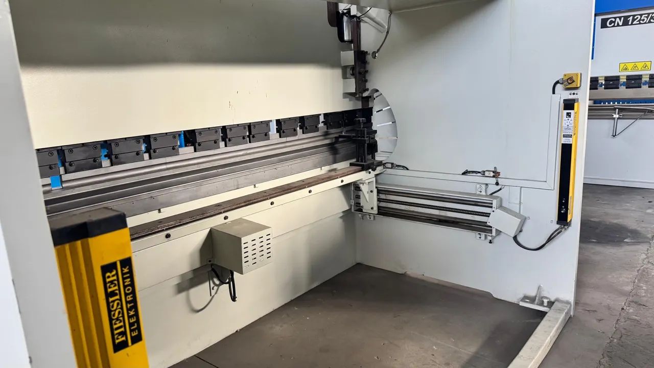 Dobradeira CNC ERMAK - Foto 5