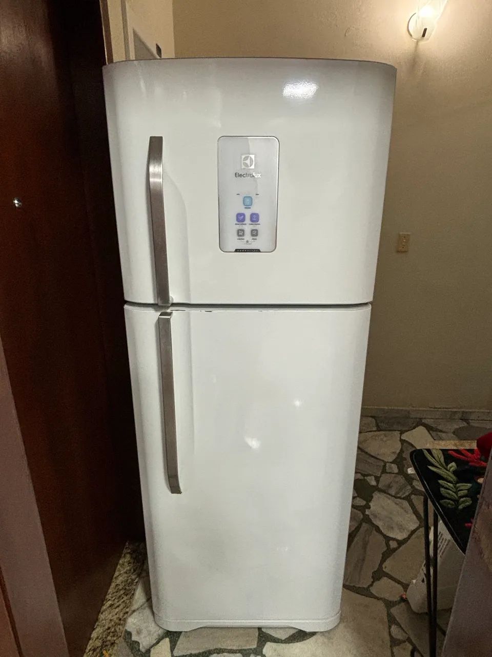 Vendo geladeira duplex Eletrolux  - Foto 5