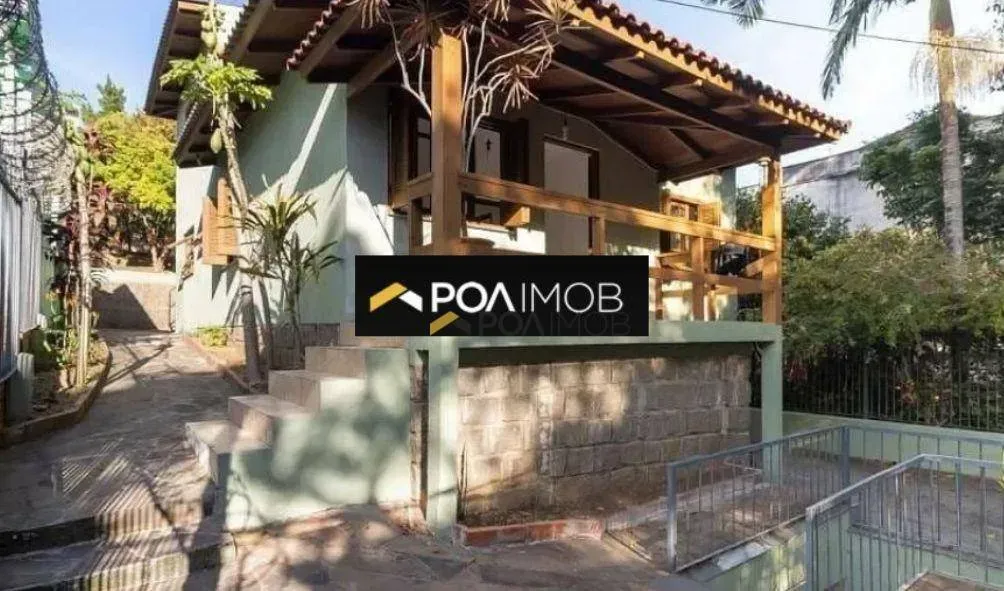 Casa com 3 dormitórios para alugar, 174 m² por R$ 3.550,00/mês - Passo d'Areia - Porto Ale