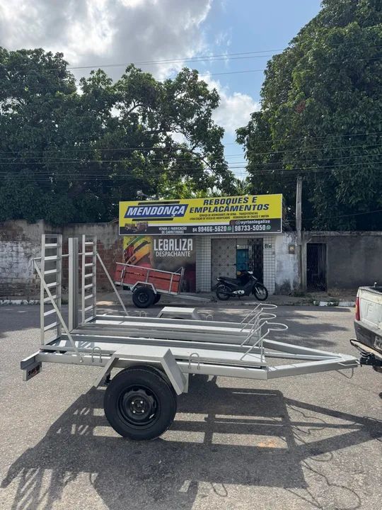 Reboque para quadriciclo ou três motos 