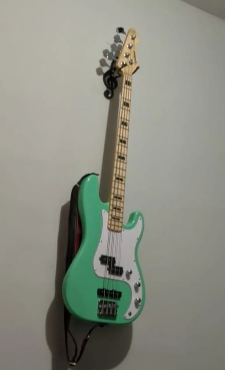 Baixo Elétrico Verde - Instrumento Musical