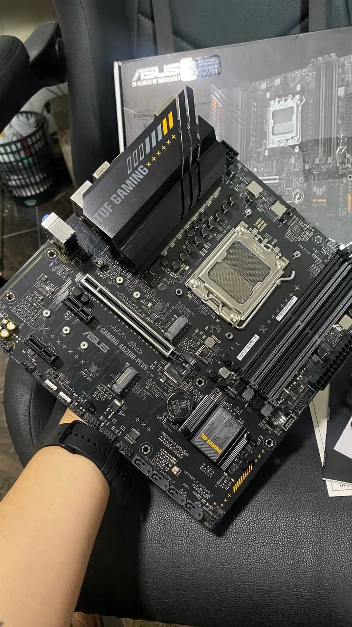 Placa mãe A620M Plus tuf gaming  - Foto 2