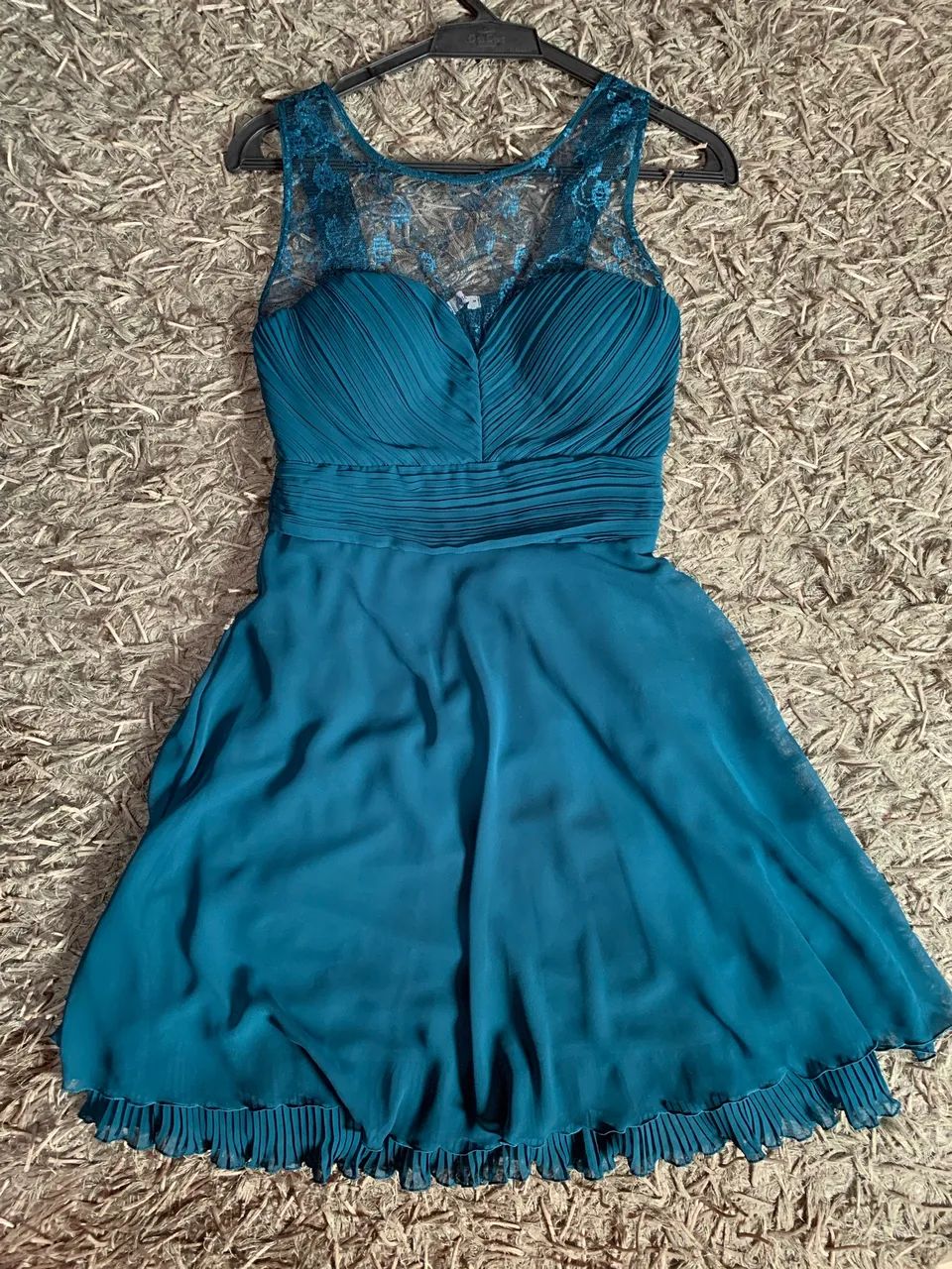 Vestido curto festa verde