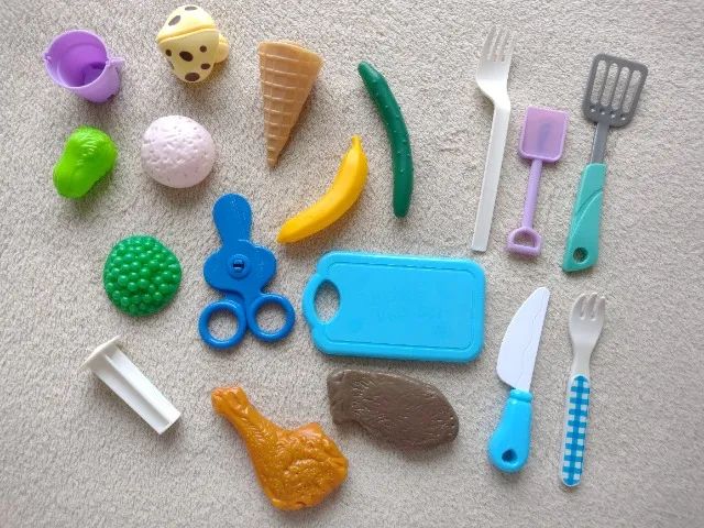 Kit massinha Bento Vai à Escola + Kit cozinha infantil - Foto 4