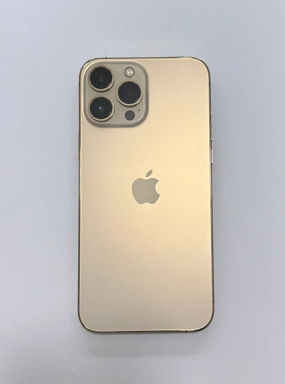 iPhone 13 Pro Max 128gb Dourado em condição de novo.