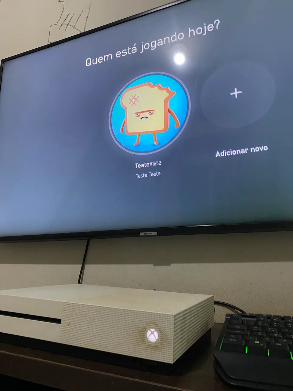 Xbox One S 1tb - Foto 3