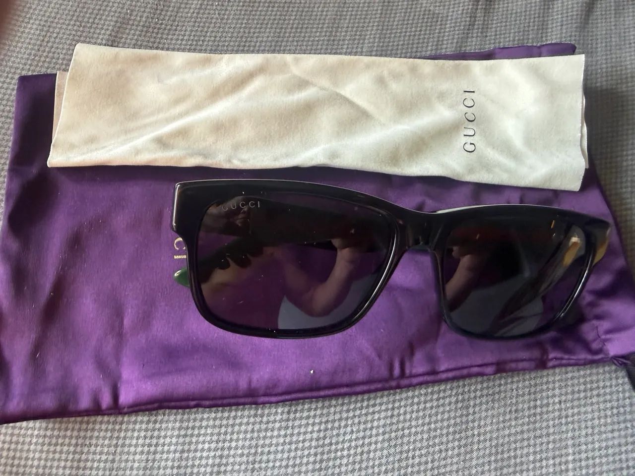 Óculos de Sol Gucci Original ? Completo com Estojo e Flanelas - Foto 4
